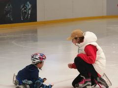 -陈露国际冰上中心(天津嘉里汇店)