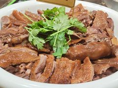 -陆记鹅庄·潮汕菜·狮头鹅(大仟里店)