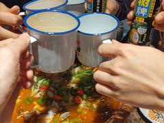 -沪小二炭火蛙锅(淮海中路美食不夜城店)