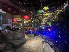 -城墙拐拐火锅(三峡广场黑金冠店)