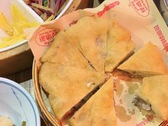 -怪噜范·老贵阳街头名小吃(鸿通城店)