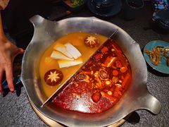 -湊湊火锅·茶憩(打浦桥日月光店)