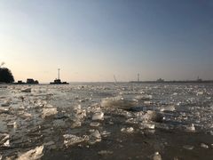 -人民防洪胜利纪念塔