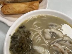 -明呈黄鱼面馆(斜土路店)