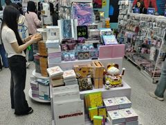 -Love Star追星馆(上海大悦城店)