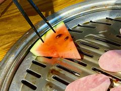 自助水果-·缸桶屋·韩式牛肋条自助烤肉(西湖D11店)