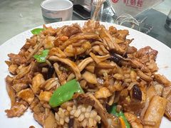 -红蜡烛-养生粥-津鲁菜(中山路店)