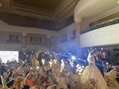 -深圳富苑皇冠假日套房酒店