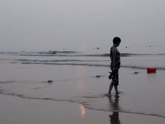 -金沙滩海水浴场(万平口景区4号门扬帆广场店)