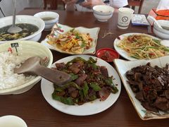 -文娟土菜馆(天柱山店)