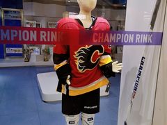 -冠军冰场CHAMPION RINK(环球银泰城店)