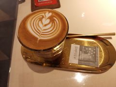 -阿妮叶李(光谷世界城店)