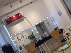 -六朵云照相馆(喷水池店)