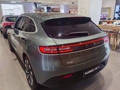 -华为授权体验店(中山公园来福士)