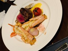-恰餐厅及酒吧 CHAR Bar & Grill (北京丽都皇冠假日店)