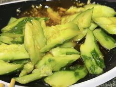 -路边边地标烧烤·川菜·小龙虾·音乐酒馆(良乡长虹店)