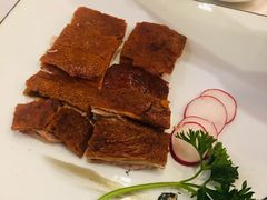 金牌乳猪-广州酒家(文昌总店)