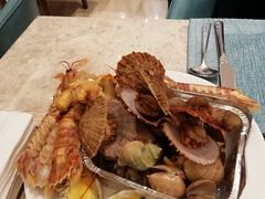 -威海蓝海御华大饭店·蓝钻美食自助百汇