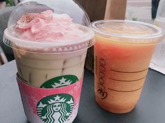 -星巴克(西安曲江银泰店)