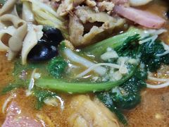 小油条-真够味骨汤麻辣烫(光明小区店)