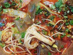 -成都你六姐·牛肉冒菜·麻辣香锅(长泰广场店)