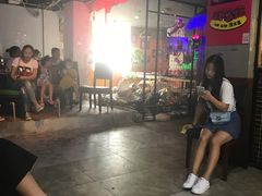 -炭火功夫烤鱼·小龙虾音乐餐吧(新风街店)