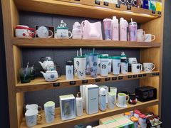 零售区-星巴克(广州光明广场店)