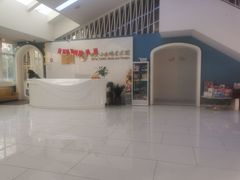 -西安小天鹅艺术团(曲江Alice店)