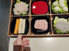 -海底捞火锅(长宁路龙之梦店)