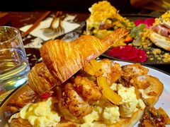 辣味大虾牛油炒蛋可颂-ChitChat奇洽·Bistro(黎黄陂路店)