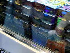 -周黑鸭(北京海淀区新中关店)