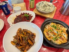 -侬佳蒸菜馆(听潮店)