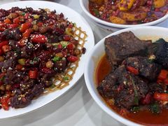 -独一佳老胡湘菜馆(矿山路店)