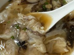 -街头顶黄记馄饨王(中山中路店)