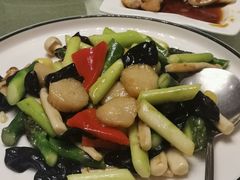 木耳炒芦笋-荣粤酒家·融合粤菜