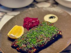 低温炭烤西班牙猪肋排-LE COQ大公鸡小酒馆(北京首店)
