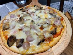 香肠披萨-曼乐辰餐厅(中庚漫游城店)