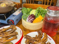 -老鼎万春卤菜(五代传承创始老店)