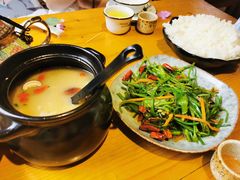 -民食香·腊排骨野生菌美食(木府店)