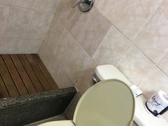 -杭州海华满陇度假酒店