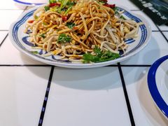 -曹掌柜小酒馆烧烤集团(宾川路店)