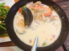 -The Dishes Seafood & Restaurant