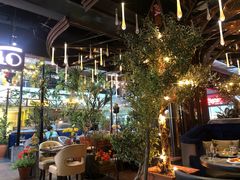 -查特花园美食广场(西单大悦城店)