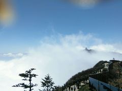 -峨嵋山金顶