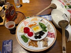 传统鸡汤过桥米线-芸南道·过桥米线(昆明老街旗舰店)