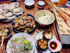 -蚝堡海鲜·威海菜·海肠捞饭·烧烤·亚洲吃蚝公司(幸福门店)