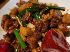 吃饵块的鸡-隔壁老王·家常云南菜(花巷店)