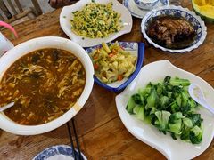 -灶头屋里
