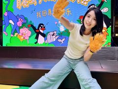 -瑞虹新天地月亮湾