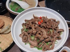 -小金鬼·煎饺·鸽子汤